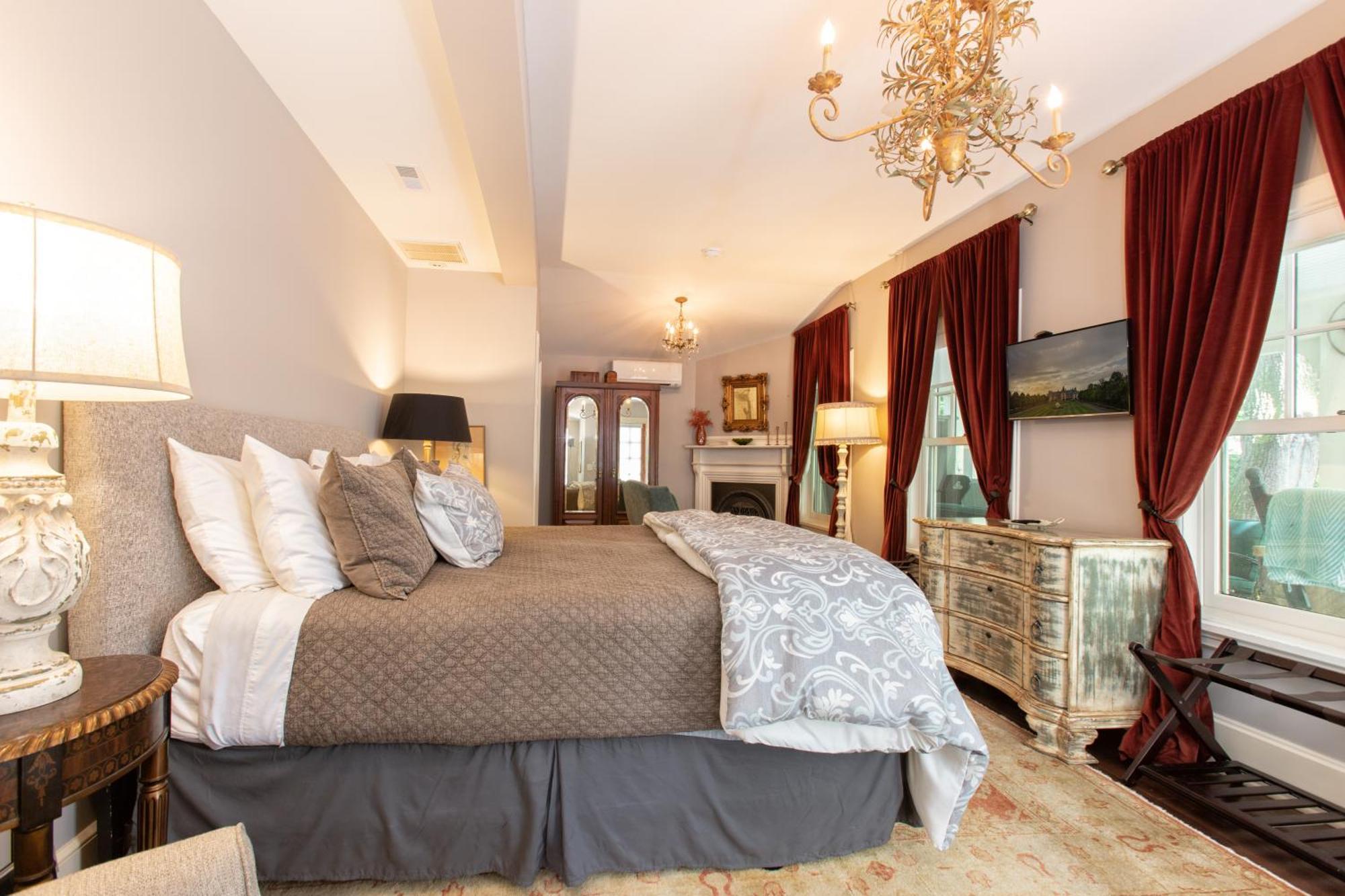 Black Walnut B&B Inn Ашвил Екстериор снимка