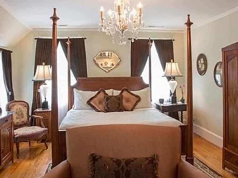 Black Walnut B&B Inn Ашвил Екстериор снимка